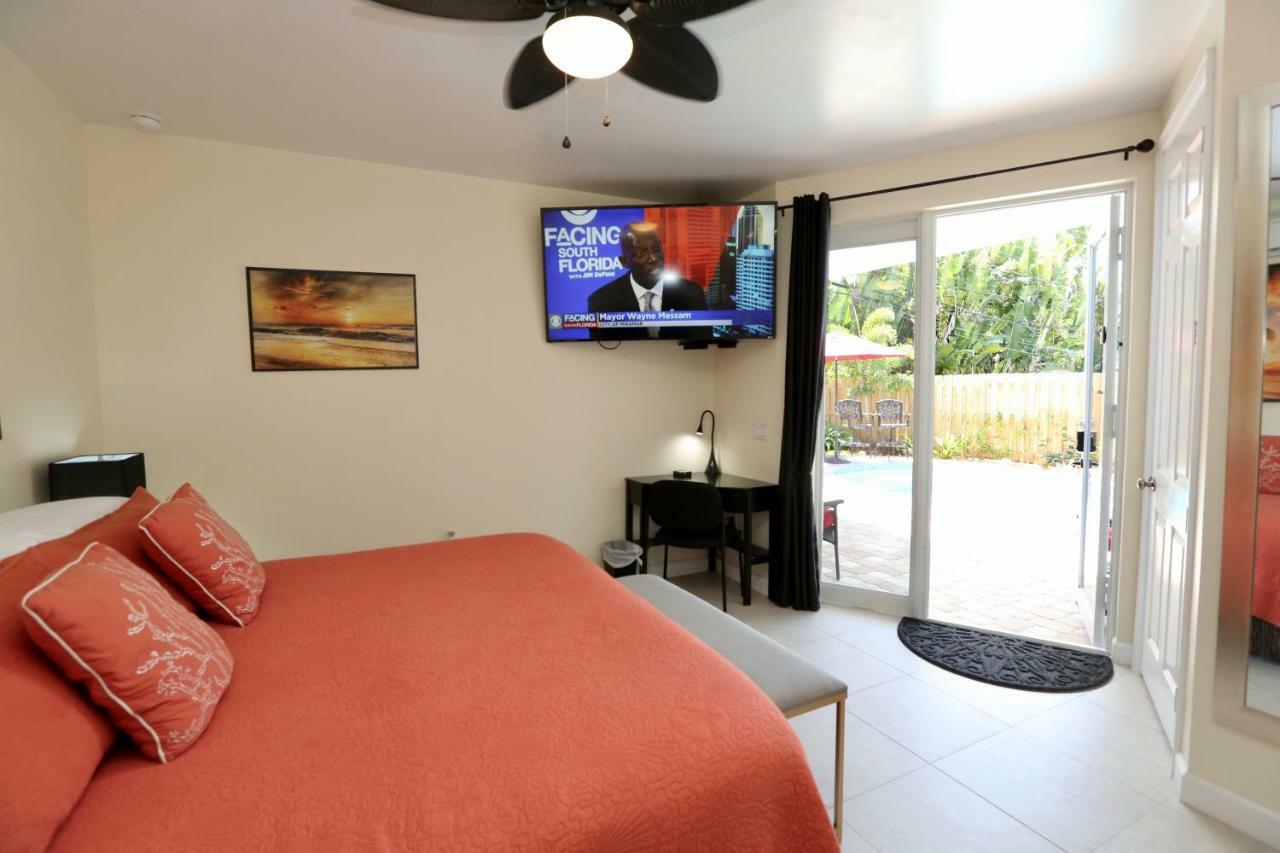 Fantasy Island Inn, Caters To Men Wilton Manors Экстерьер фото